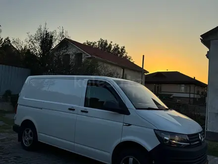 Volkswagen Transporter 2018 года за 14 700 000 тг. в Алматы – фото 7