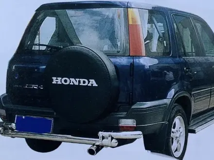 Защита заднего бампера Honda CR-V за 30 000 тг. в Алматы