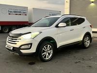 Hyundai Santa Fe 2013 годаүшін9 290 000 тг. в Алматы