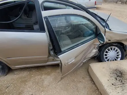 Nissan Sunny 2004 года за 1 200 000 тг. в Актау – фото 2