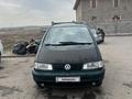 Volkswagen Sharan 1996 года за 3 000 000 тг. в Алматы – фото 2