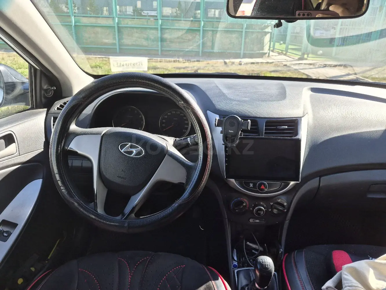 Hyundai Accent, 2015