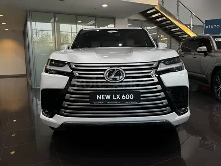 Lexus LX 600 Luxury+ 2025 года за 90 890 000 тг. в Алматы – фото 21