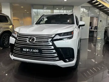 Lexus LX 600 Luxury+ 2025 года за 90 890 000 тг. в Алматы – фото 22