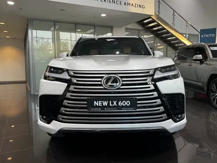 Lexus LX 600 Luxury+ 2025 года за 90 890 000 тг. в Алматы – фото 23
