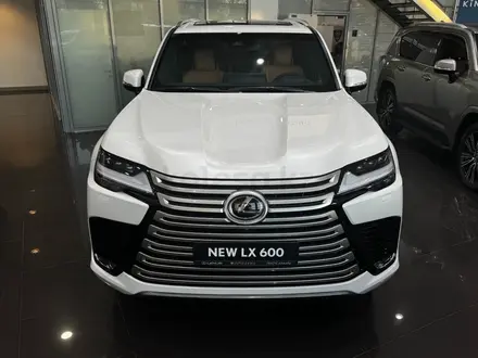Lexus LX 600 Luxury+ 2025 года за 90 890 000 тг. в Алматы – фото 19