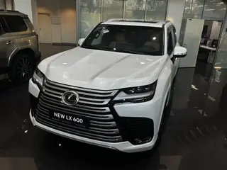 Lexus LX 600 Luxury+