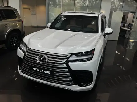 Lexus LX 600 Luxury+ 2025 года за 90 890 000 тг. в Алматы