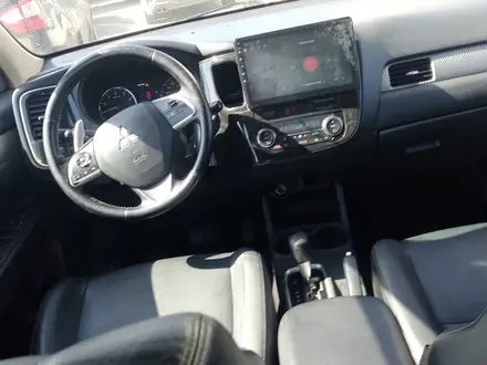 Mitsubishi Outlander 2012 года за 6 000 000 тг. в Алматы – фото 7