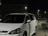 Toyota Ipsum 2004 года за 5 800 000 тг. в Уральск – фото 3