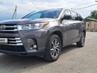 Toyota Highlander 2017 года за 15 900 000 тг. в Алматы