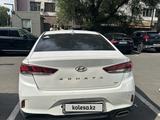 Hyundai Sonata 2018 годаүшін7 200 000 тг. в Алматы – фото 3