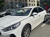 Hyundai Sonata 2018 годаүшін7 200 000 тг. в Алматы – фото 2