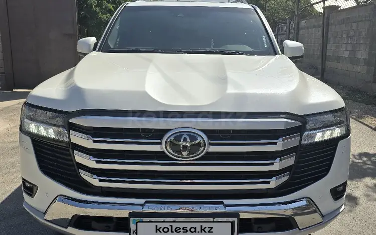 Toyota Land Cruiser 2023 годаүшін44 000 000 тг. в Алматы