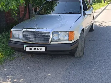 Mercedes-Benz E 300 1992 года за 1 400 000 тг. в Талгар – фото 3