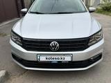 Volkswagen Passat 2018 года за 7 850 000 тг. в Алматы – фото 3