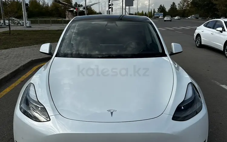 Tesla Model Y 2022 годаfor24 500 000 тг. в Астана