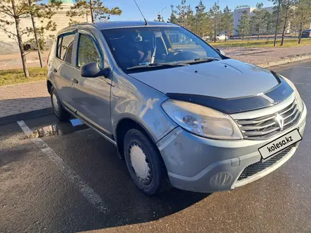 Renault Sandero 2010 года за 2 400 000 тг. в Астана