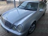 Mercedes-Benz CLK 320 2001 годаүшін3 250 000 тг. в Шымкент