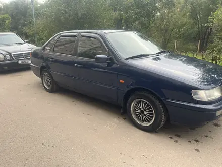 Volkswagen Passat 1994 года за 1 950 000 тг. в Астана – фото 19