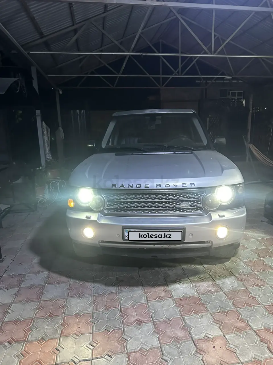Land Rover Range Rover, 2004