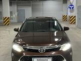 Toyota Camry 2017 года за 14 500 000 тг. в Астана