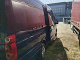 Volkswagen  Crafter 2011 года за 15 000 000 тг. в Уральск – фото 2