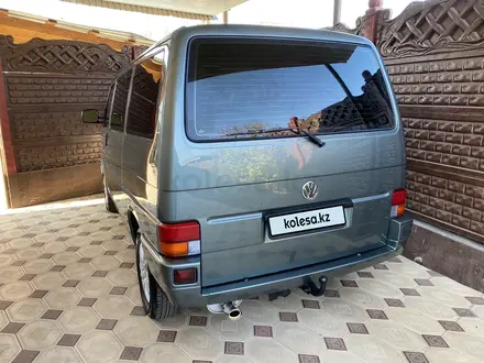 Volkswagen Caravelle 1992 года за 4 500 000 тг. в Тараз