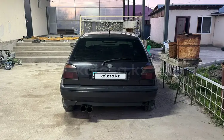 Volkswagen Golf 1993 годаүшін1 000 000 тг. в Алматы