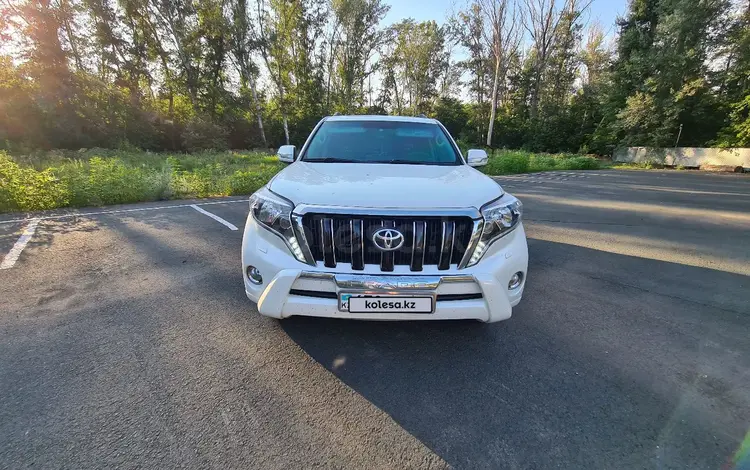 Toyota Land Cruiser Prado 2013 года за 16 800 000 тг. в Актобе