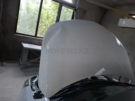 Капот от кобальт оригинал б у за 33 000 тг. в Шымкент
