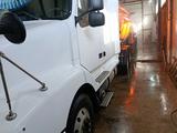 Volvo  VNL 2001 года за 10 500 000 тг. в Кокшетау – фото 2