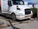 Volvo  VNL 2001 года за 10 500 000 тг. в Кокшетау – фото 4