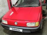 Volkswagen Passat 1994 годаfor1 350 000 тг. в Шымкент