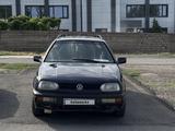 Volkswagen Golf 1994 годаүшін1 250 000 тг. в Шымкент