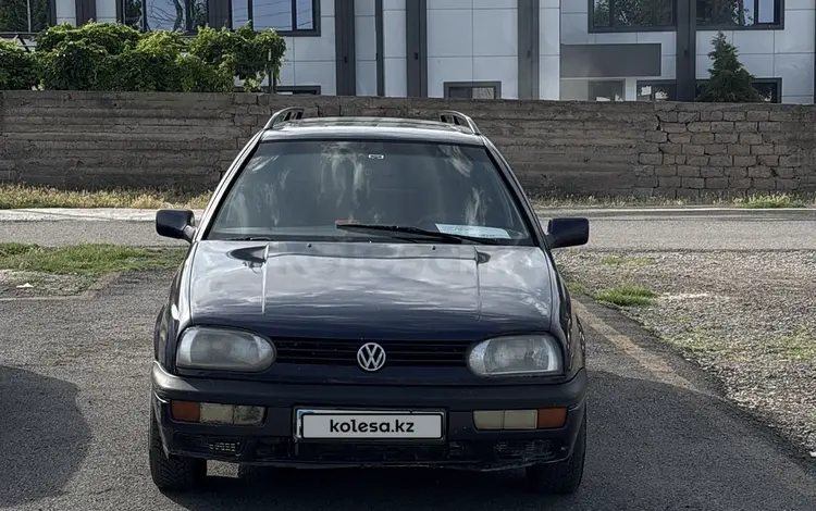Volkswagen Golf 1994 годаүшін1 250 000 тг. в Шымкент