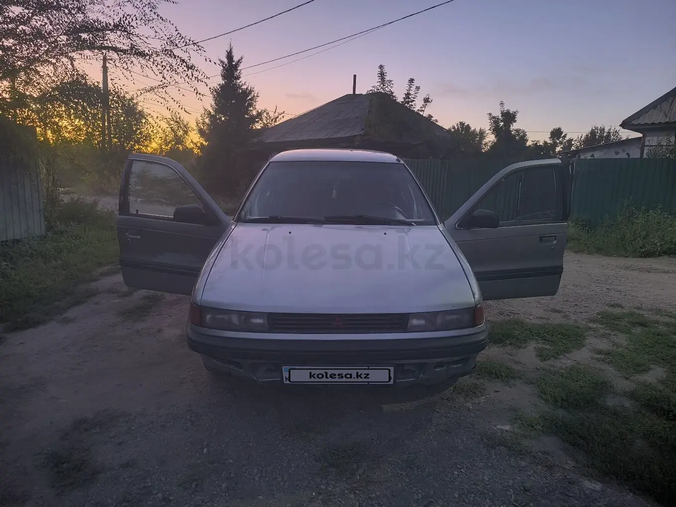 Mitsubishi Lancer, 1992