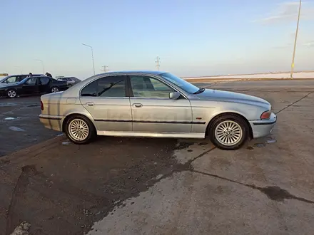 BMW 520 1998 года за 2 900 000 тг. в Кулан