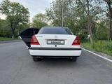 Mercedes-Benz C 200 1994 годаүшін2 500 000 тг. в Караганда – фото 4