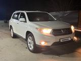 Toyota Highlander 2013 года за 15 400 000 тг. в Костанай