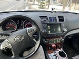 Toyota Highlander 2013 года за 15 500 000 тг. в Костанай – фото 2