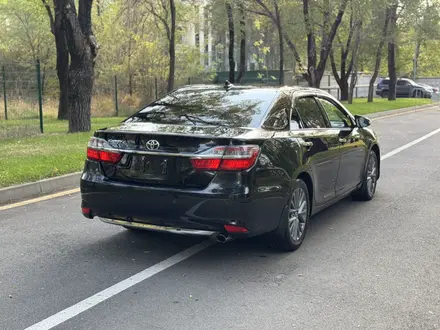 Toyota Camry 2018 года за 14 000 000 тг. в Алматы – фото 6