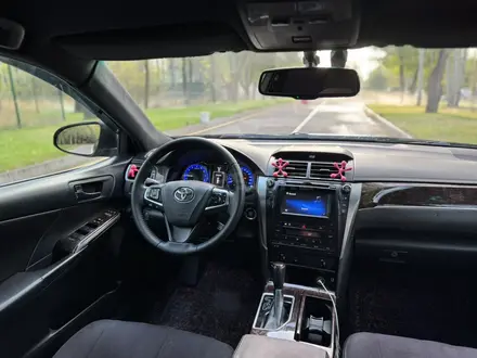 Toyota Camry 2018 года за 14 000 000 тг. в Алматы – фото 11