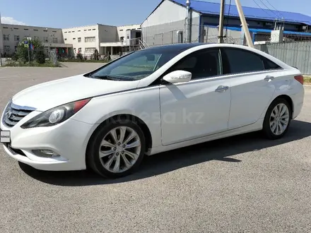 Hyundai Sonata 2010 года за 7 000 000 тг. в Алматы – фото 3