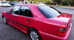 Mercedes-Benz C 200 1996 годаfor1 800 000 тг. в Тараз – фото 4