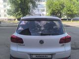 Volkswagen Tiguan 2015 года за 8 500 000 тг. в Петропавловск – фото 2