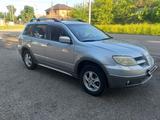 Mitsubishi Outlander 2004 года за 3 700 000 тг. в Костанай – фото 2
