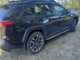 Toyota RAV4 2019 года за 10 500 000 тг. в Уральск – фото 5
