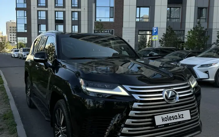 Lexus LX 600 2022 годаfor76 500 000 тг. в Астана