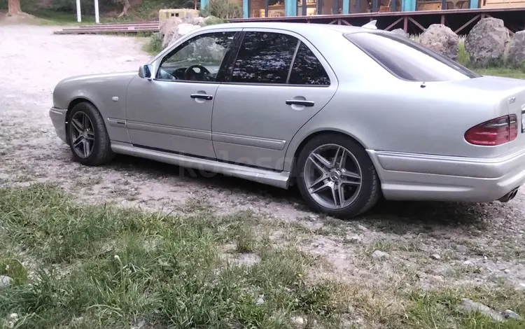 Mercedes-Benz E 230 1996 годаүшін2 200 000 тг. в Алматы